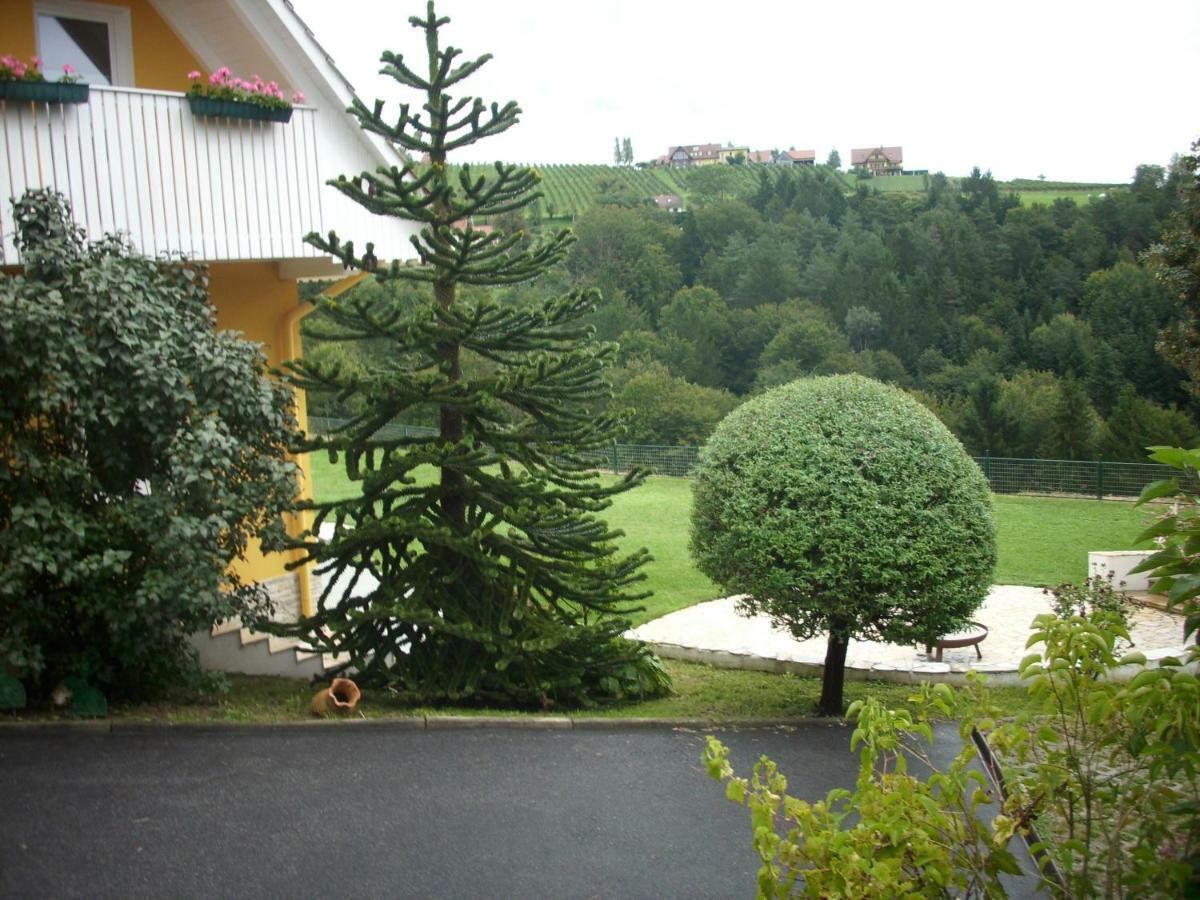Gaestehaus Maxltoni Kitzeck im Sausal Exteriör bild